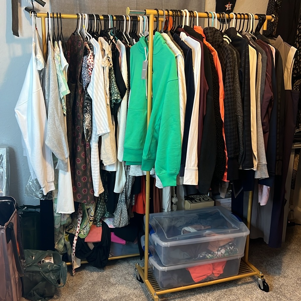 LIVE SHOW BEST DEALS LIKE THIS LISTING TO BE NOTIFIED WHEN I GO LIVE 🔥🔥🔥🔥🔥 - Picture 4 of 7